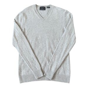 Black Brown 1826 Lambswool Blend V neck Sweater Cream Pullover Quiet Luxury